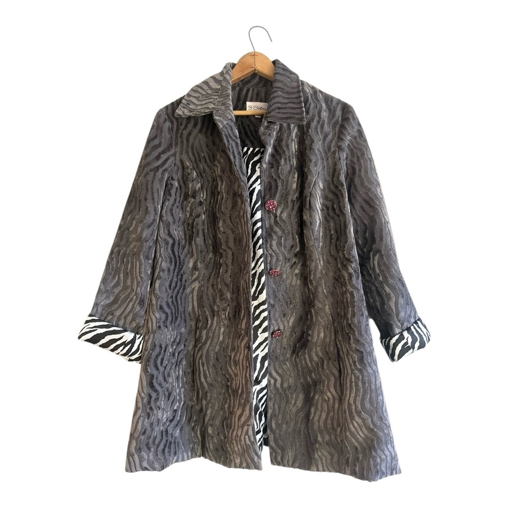 3 Sisters animal print jacket pink stone buttons Size Large